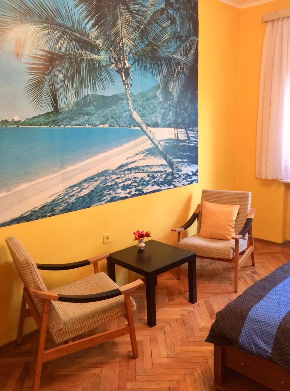 Photo of the whole room, Seating area, Bedroom