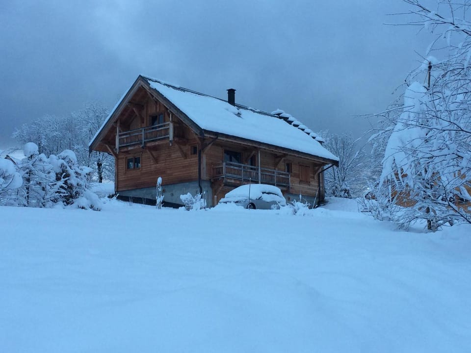 Property building, Winter
