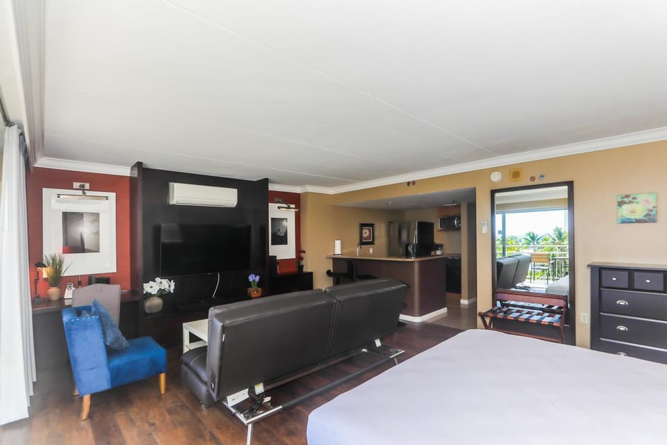 Ilikai Tower 420 House in Honolulu
