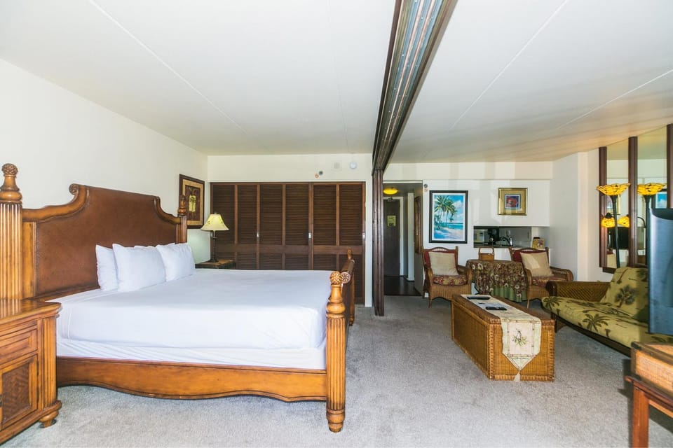 Ilikai Tower 430 House in Honolulu