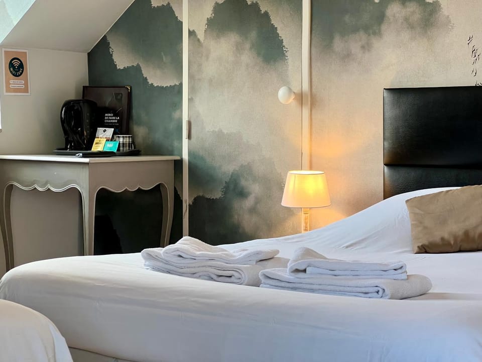 Bed, Coffee/tea facilities, Bedroom, towels, towels
