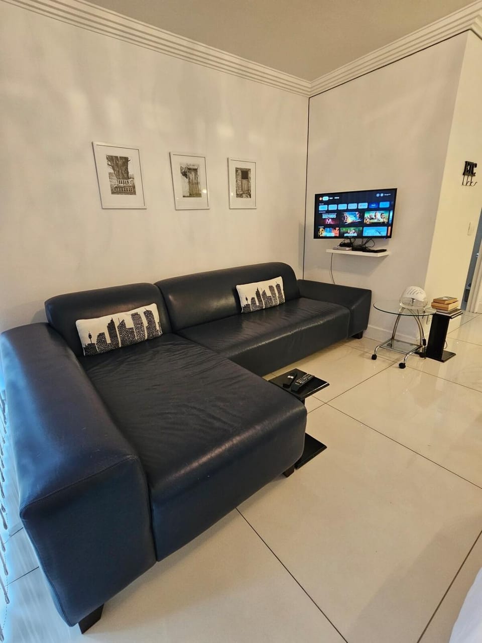 Modern Studio Apartment Strand Beach Apartment in Cape Town