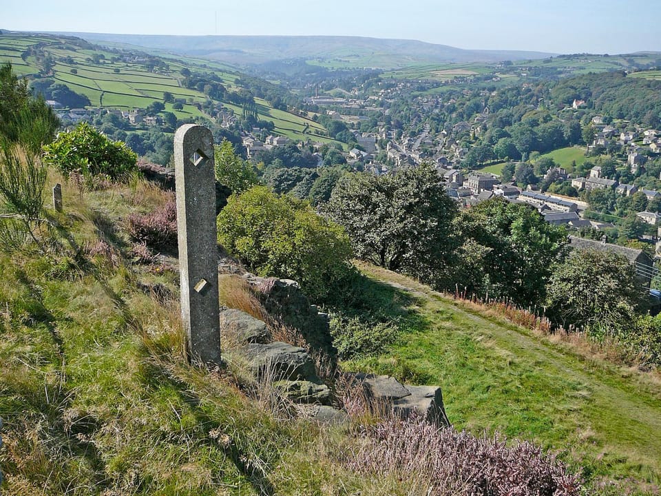 Burnlee House Apartment Apartment in Holmfirth