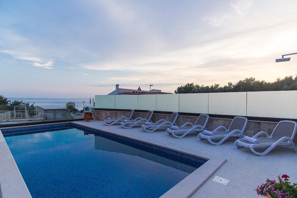 Pool view, Sea view, Swimming pool
