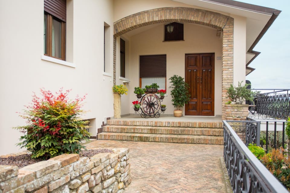 Property building, Day