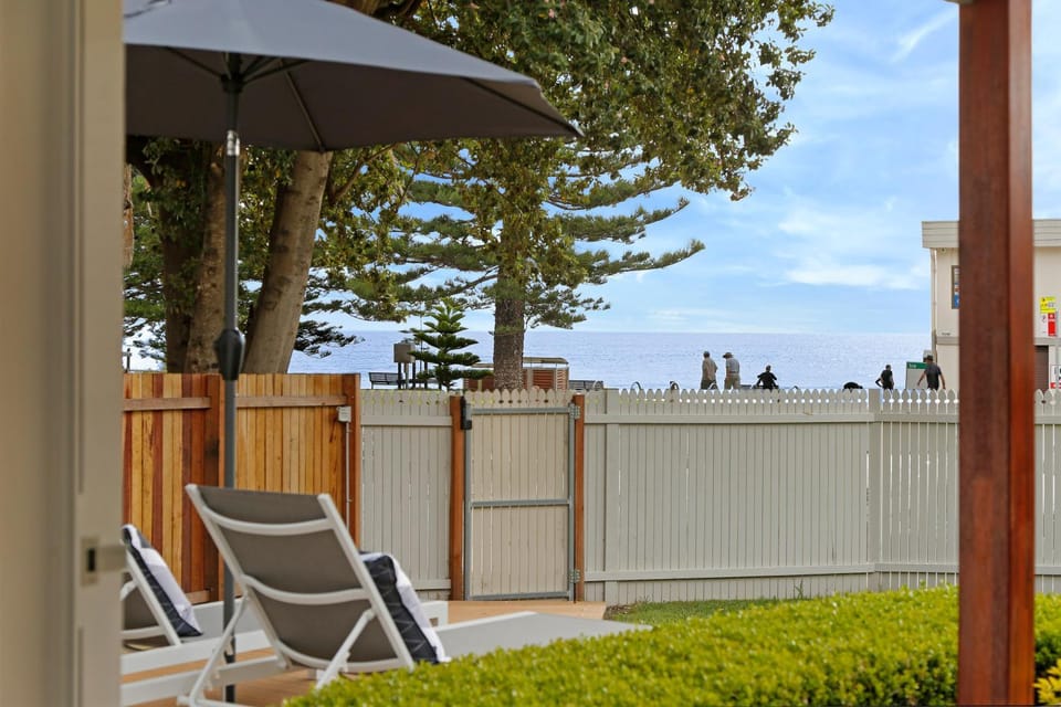 Patio, Sea view