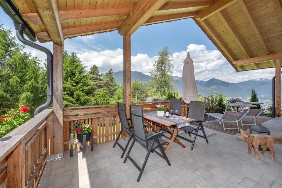 View (from property/room), Balcony/Terrace