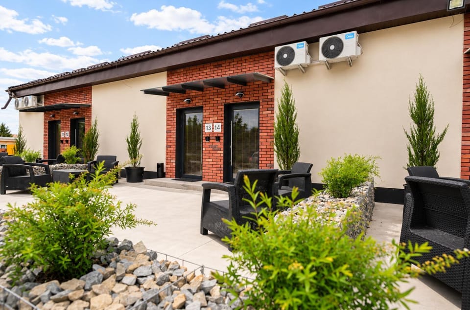 Patio, Patio, Balcony/Terrace, Balcony/Terrace, Seating area