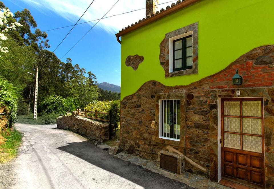 Facade/entrance, Quiet street view