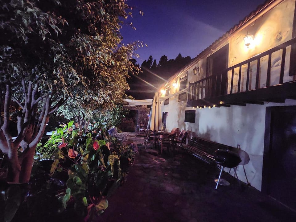 Property building, Balcony/Terrace