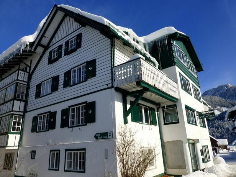 Property building, Winter