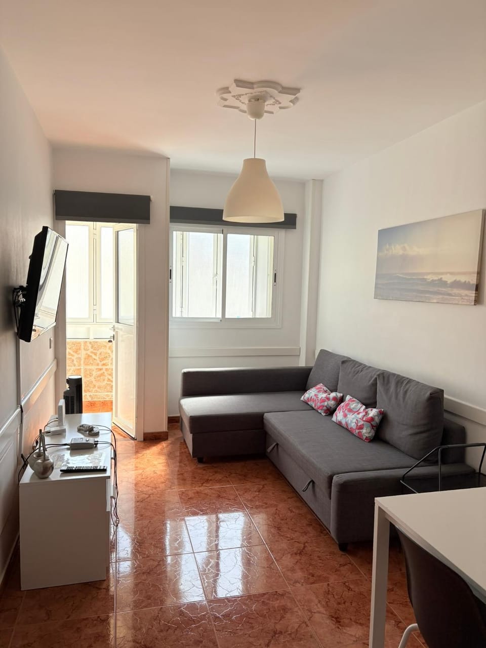 Communal lounge/ TV room