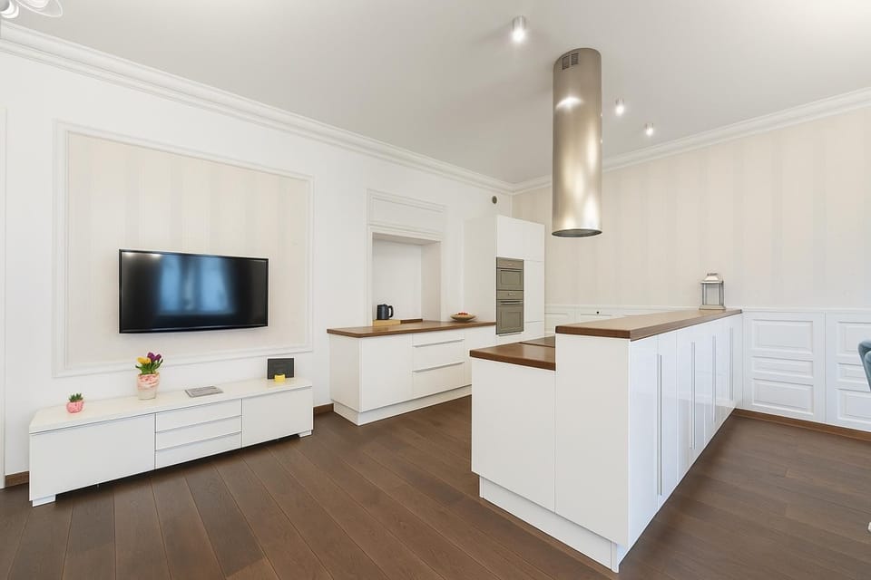 Kitchen or kitchenette
