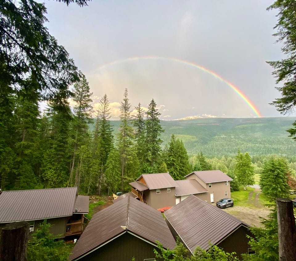 Last Spike Lodging Nature lodge in British Columbia