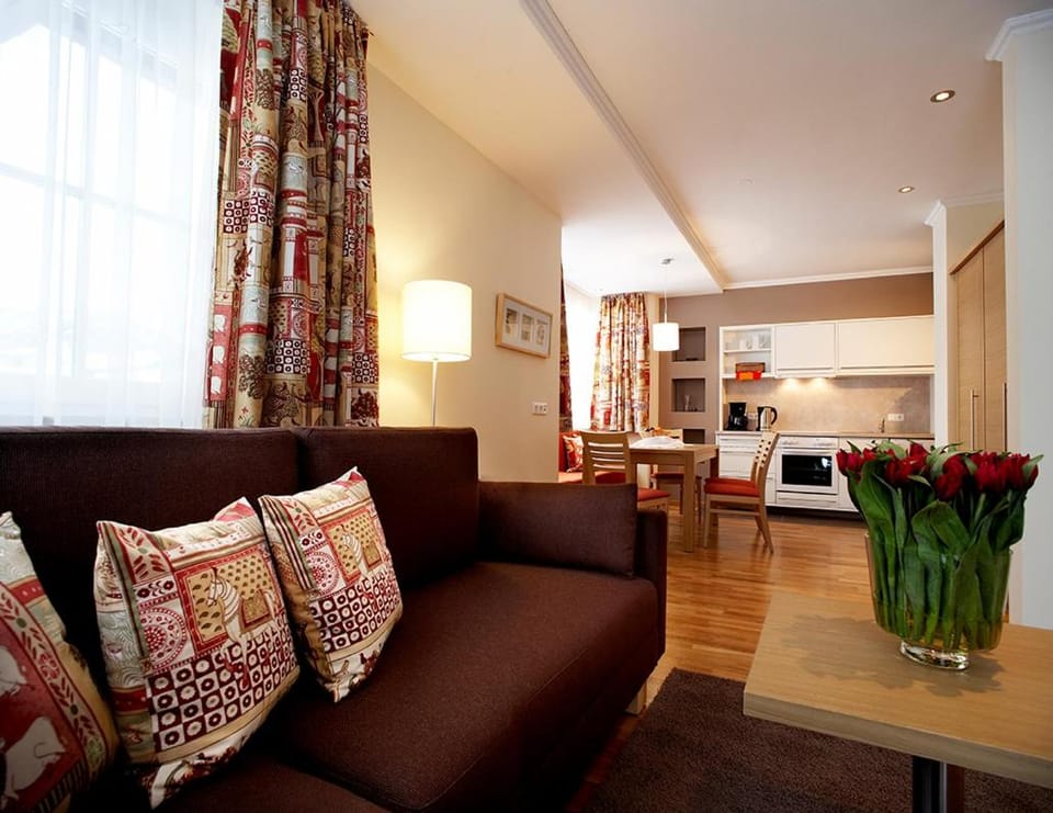 Sonnblick Apartments und Zimmer - Nationalpark Sommercard inklusive Apartment hotel in Salzburgerland