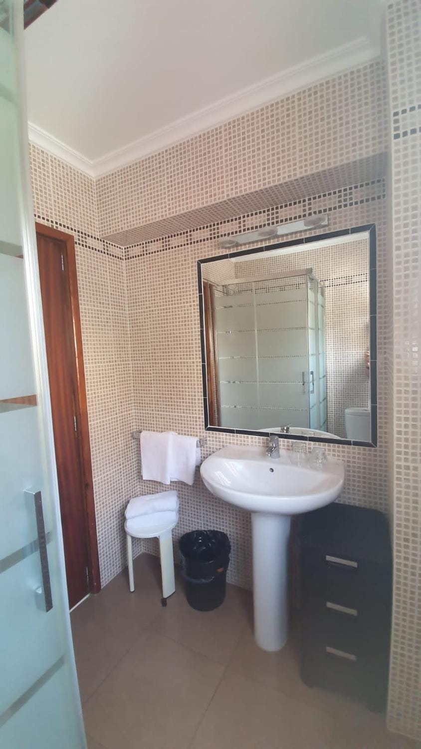 Hostal Roberto Bed and Breakfast in Serra de Tramuntana
