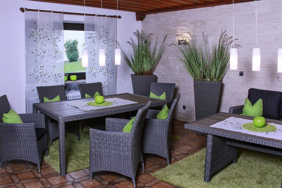 Seating area