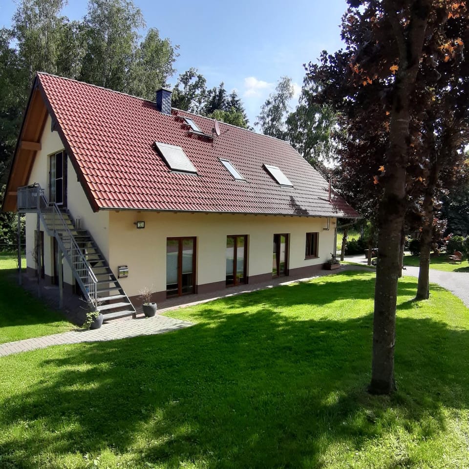 Property building, Day, Natural landscape, Garden