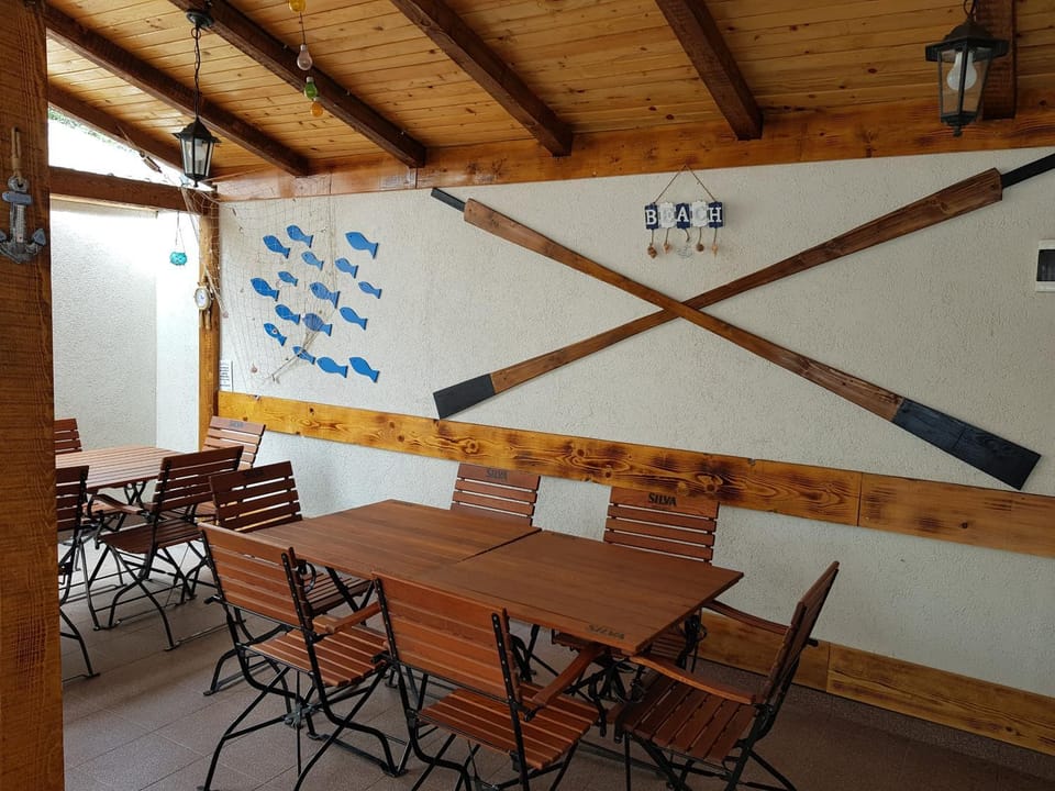 Mar-Mari's Bed and Breakfast in Eforie Nord