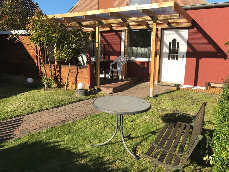BBQ facilities, Garden