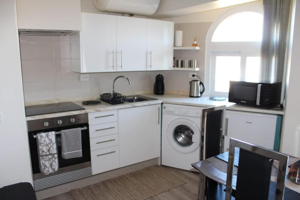 Mountain View Apartment in Alvor