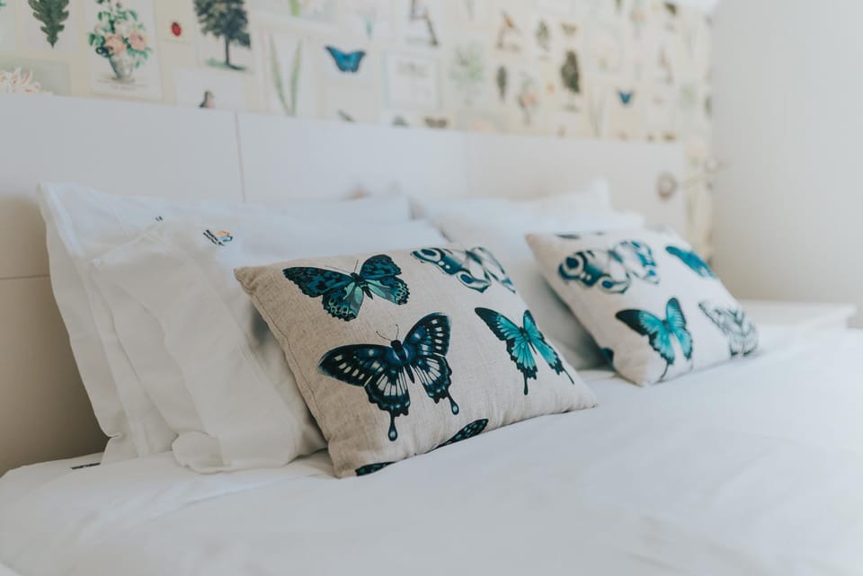 Bed, Decorative detail, Bedroom
