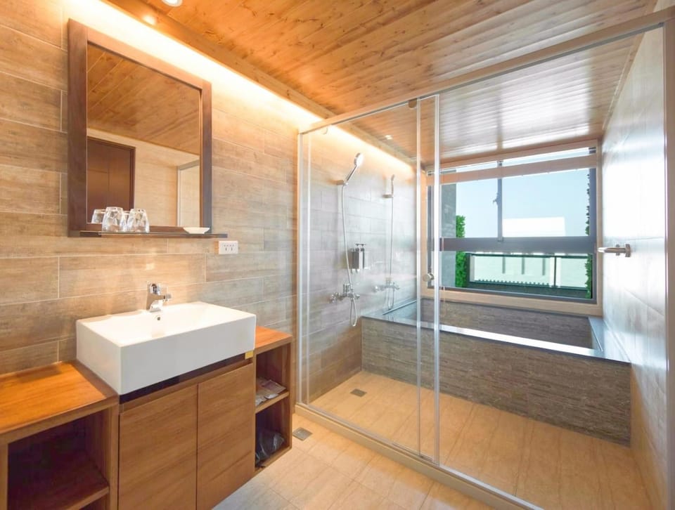 Shower, Bathroom, Bath, towels
