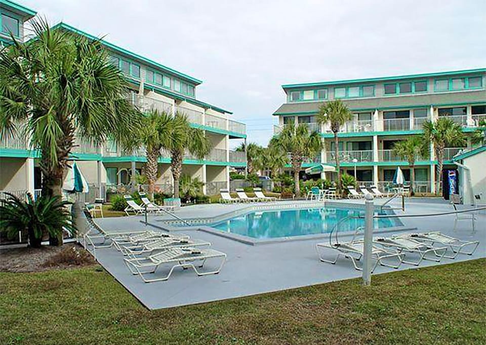 Nautical Watch D-6 House in Lower Grand Lagoon