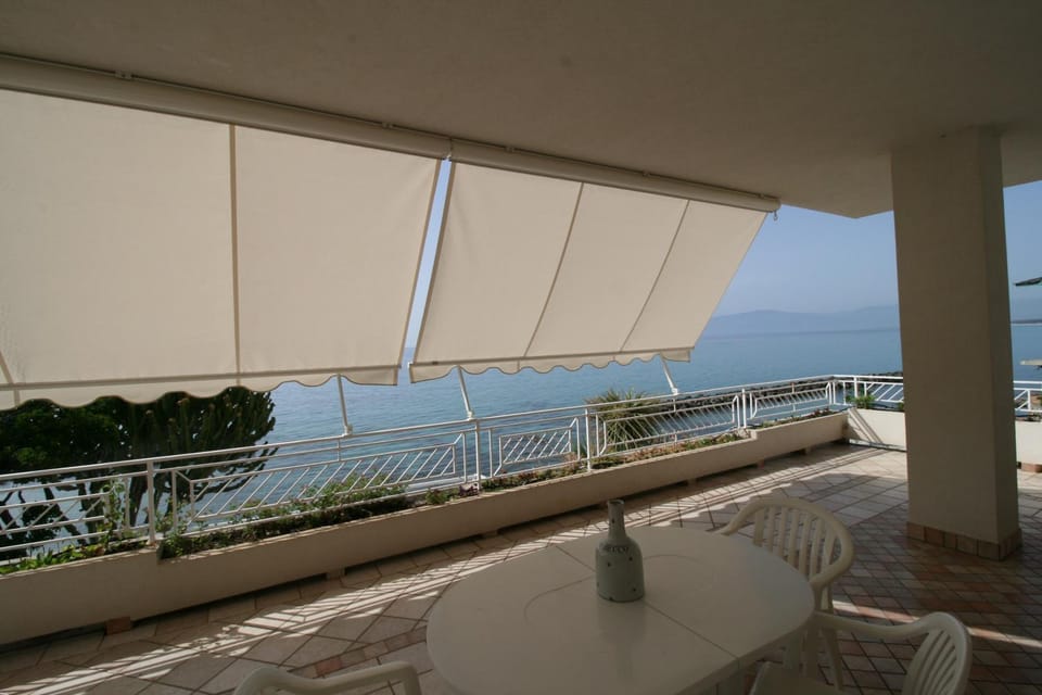 View (from property/room), Balcony/Terrace, Sea view
