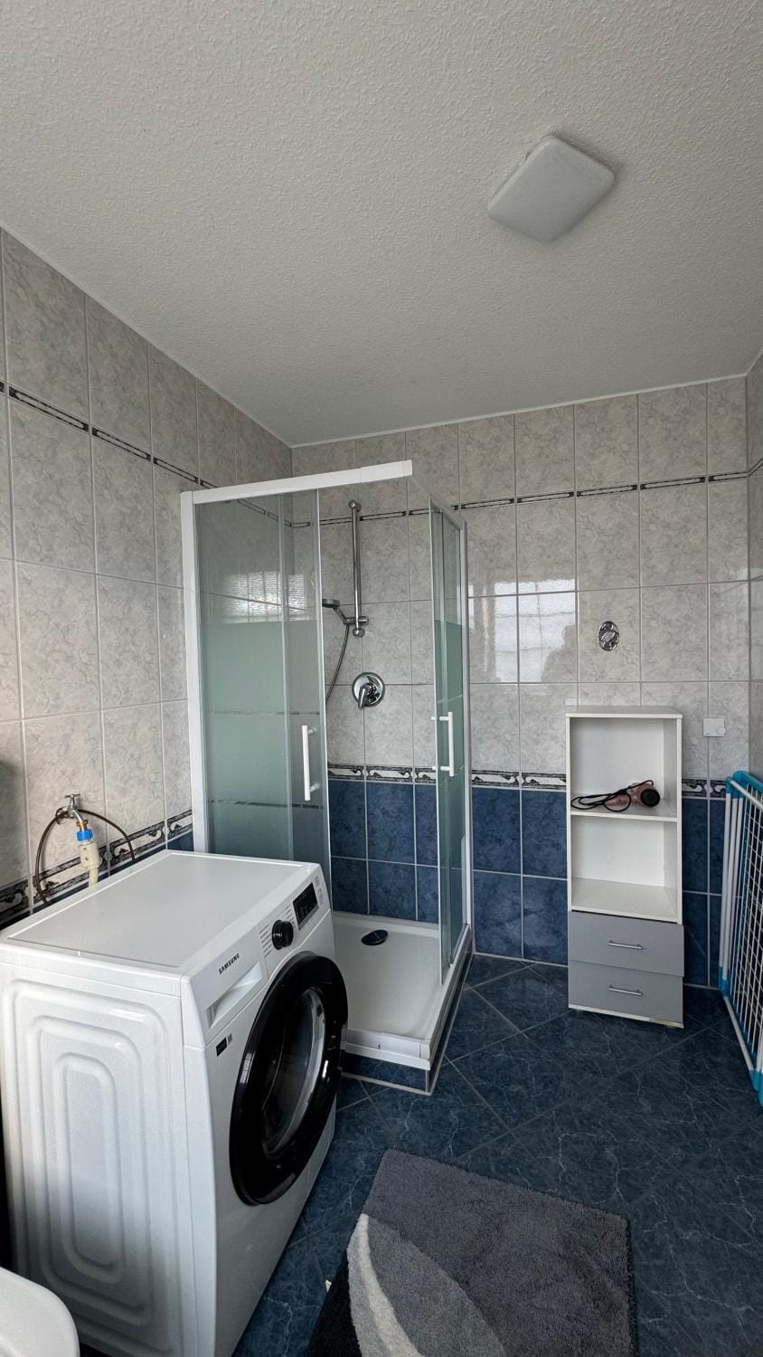 Shower, Bathroom, washing machine