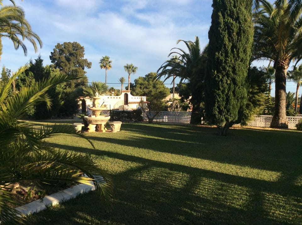 Garden, Garden view