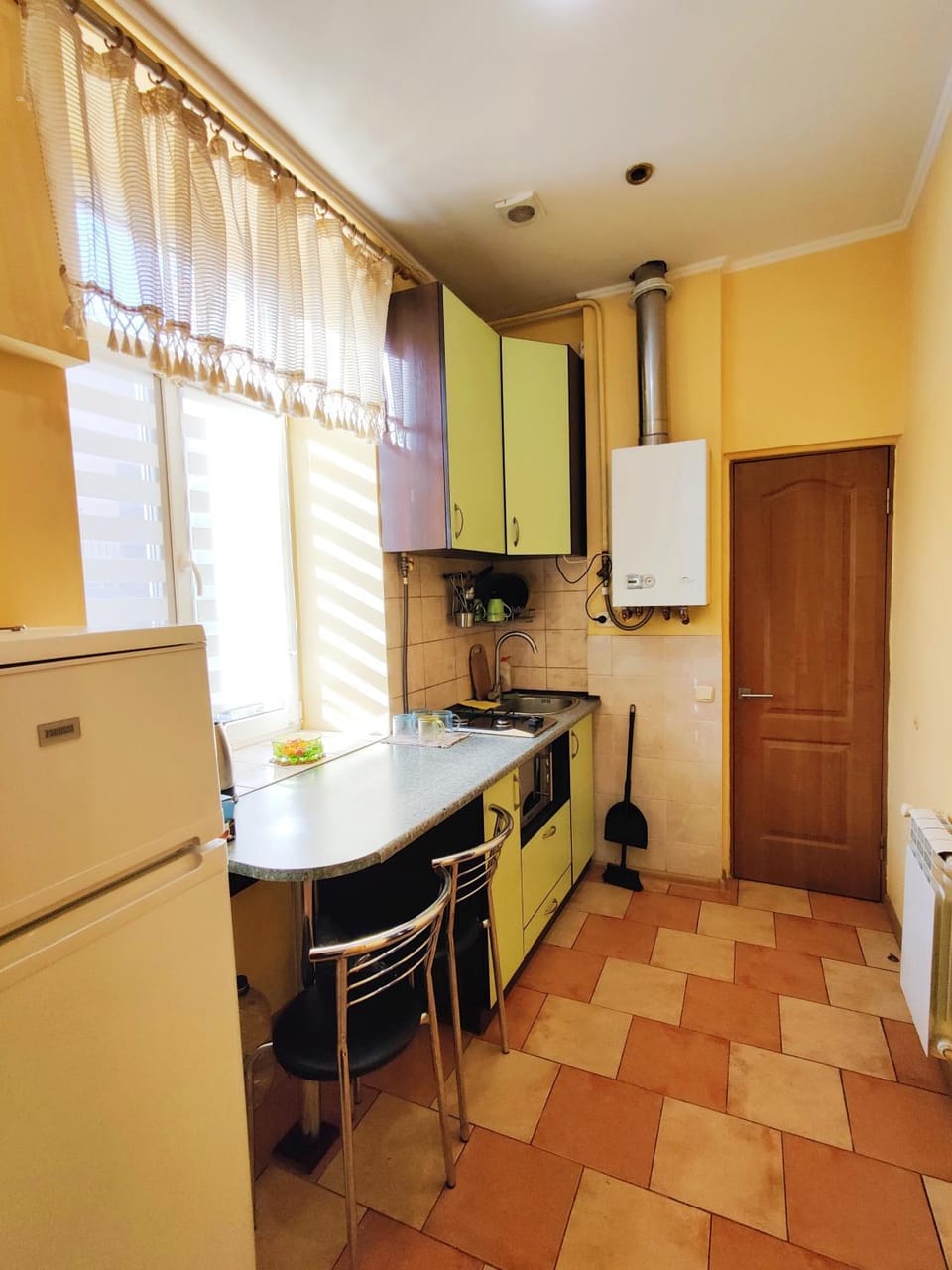 Kitchen or kitchenette, Dining area, pet friendly, stove