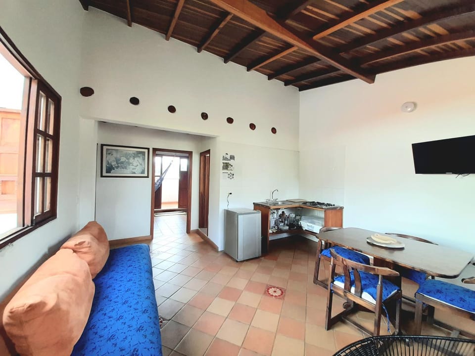 Living room, Dining area, kitchen
