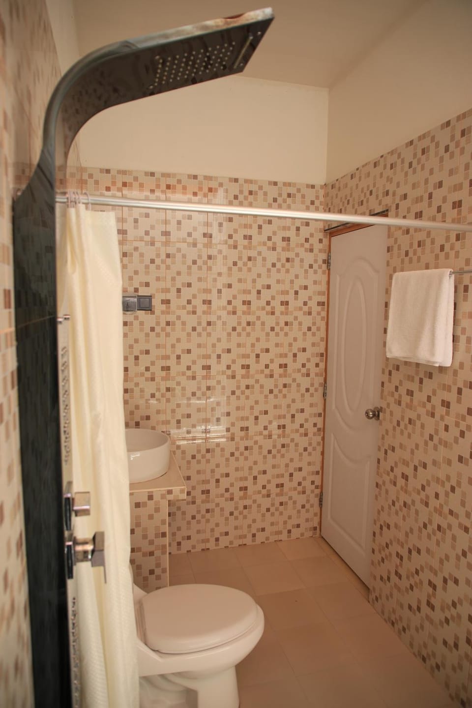 Evila Inn - Thoddoo Bed and Breakfast in Maldives