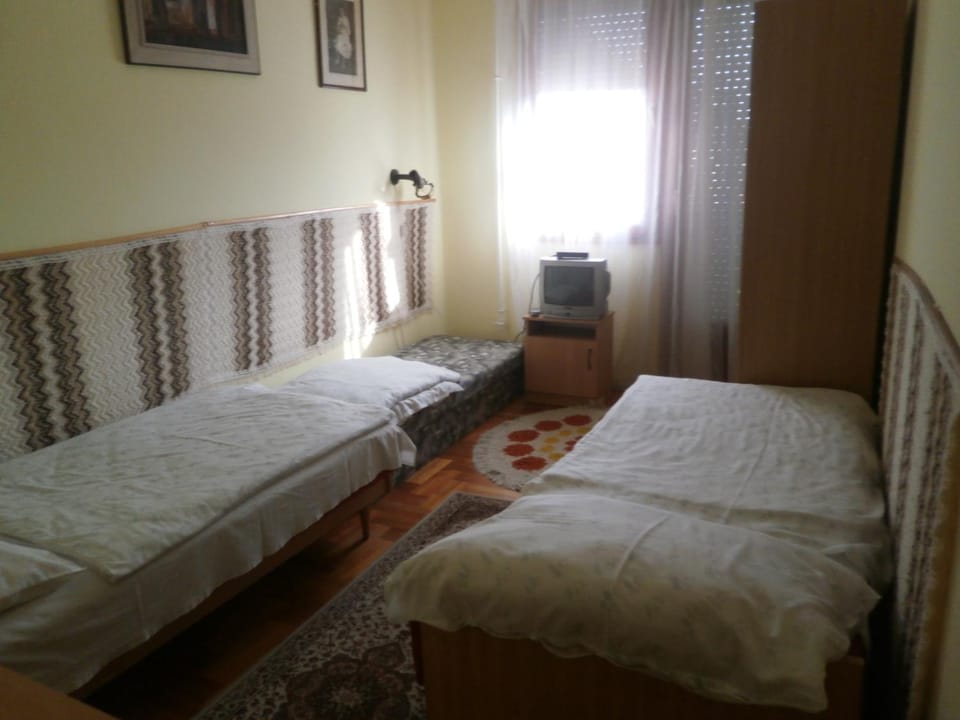 Tündérkert Apartmanok Bed and Breakfast in Hungary