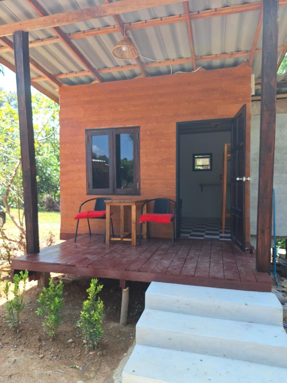 Lanta Happy House Bed and Breakfast in Sala Dan