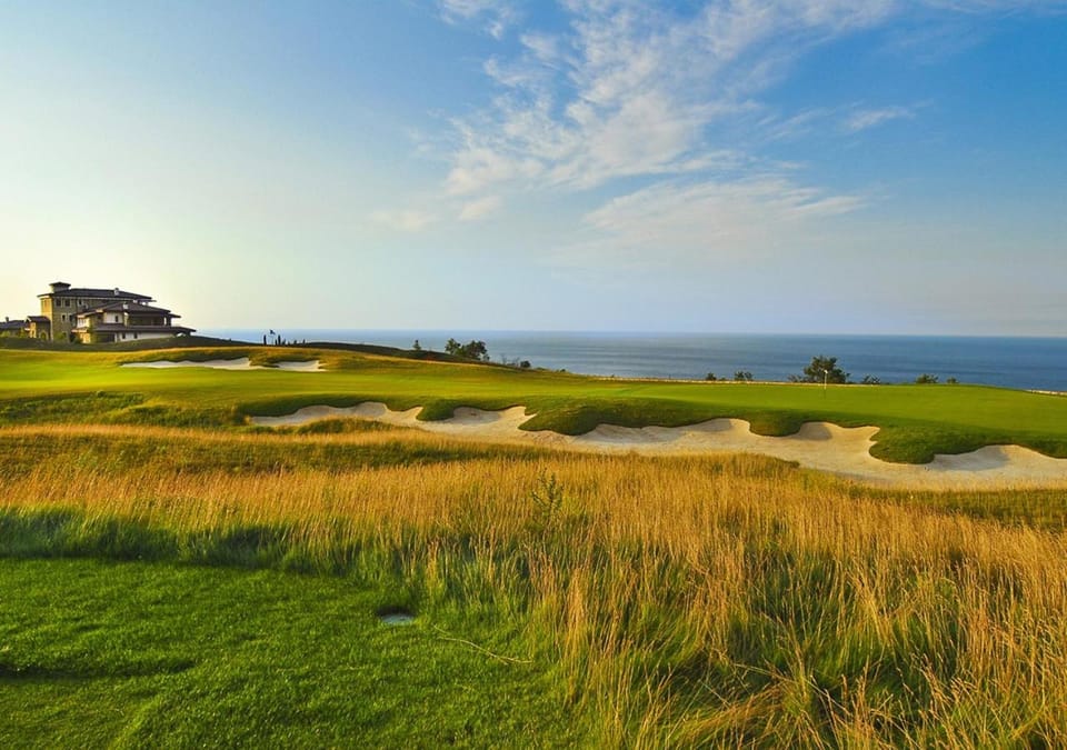 Property building, Natural landscape, Golfcourse, Sea view