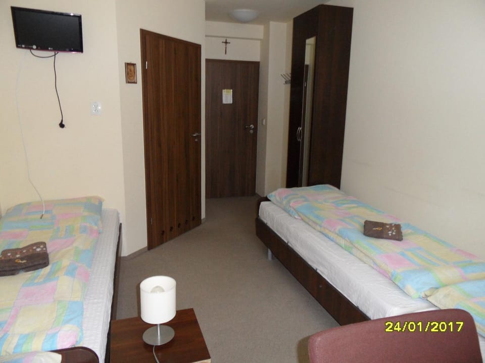 Centrum Ostra Brama im. Jana Pawła II Hostel in Masovian Voivodeship