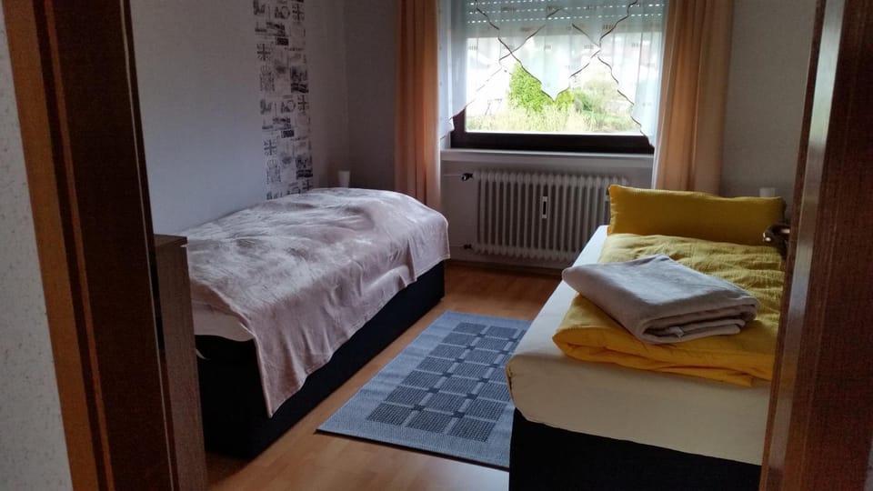 Photo of the whole room, Bedroom