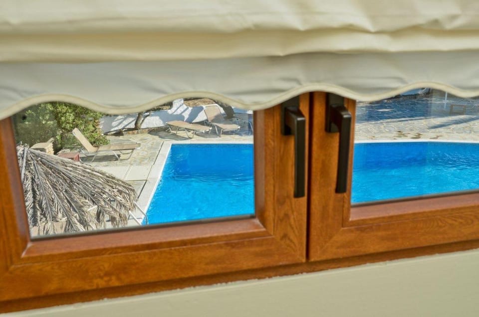 Oasis Studios Apartment hotel in Naxos, Naxos and Lesser Cyclades, Greece