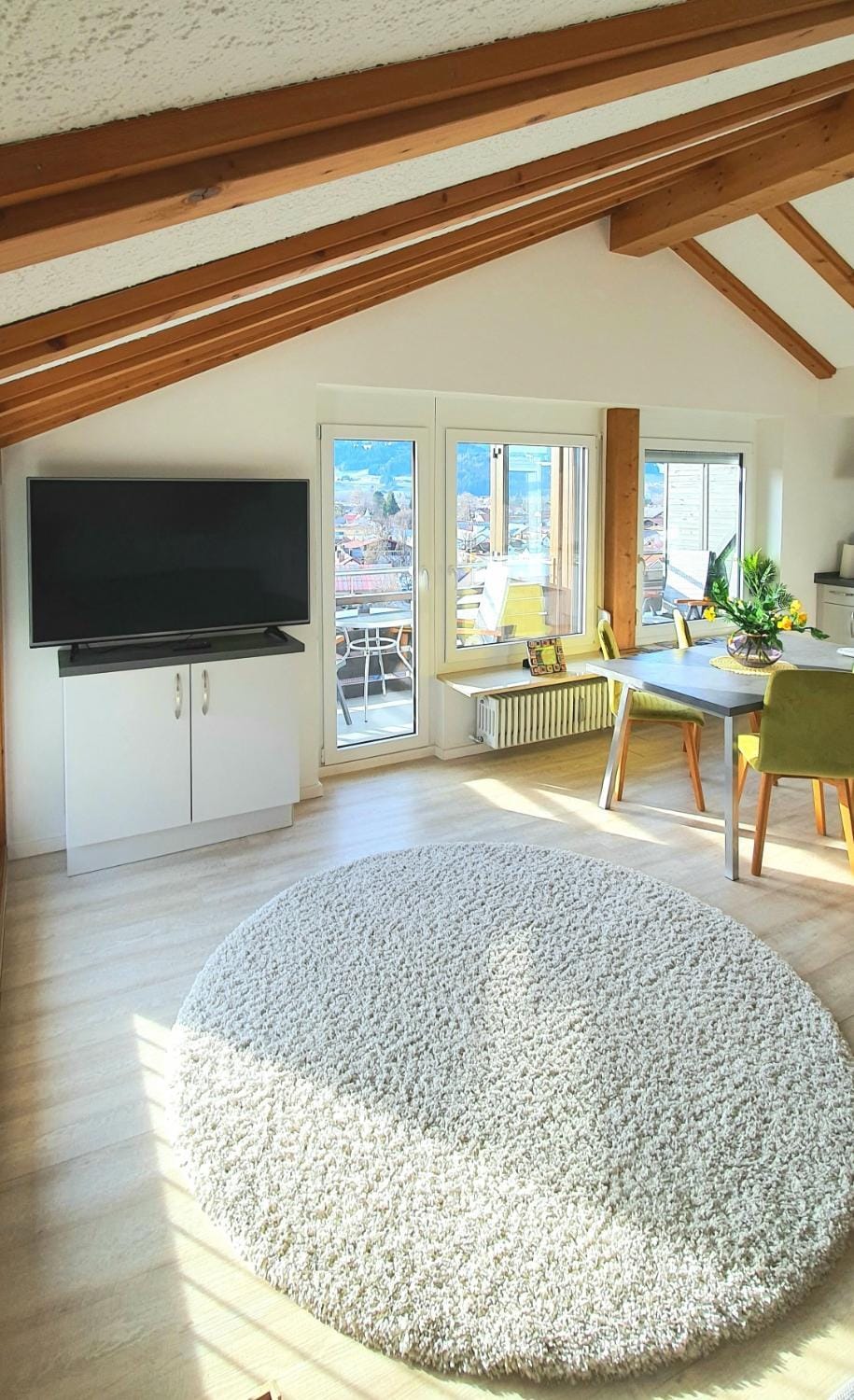 TV and multimedia, Living room, Decorative detail