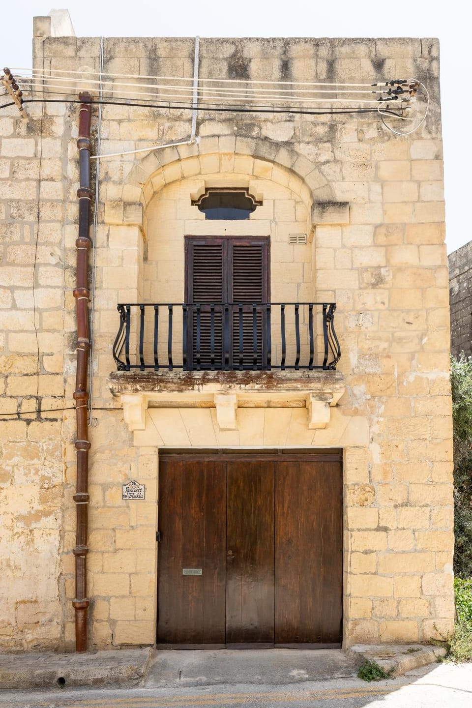 Property building, Day, Landmark view