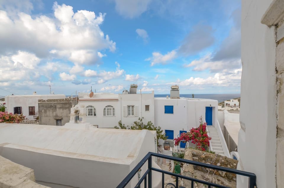 Neighbourhood, City view, Sea view, Street view