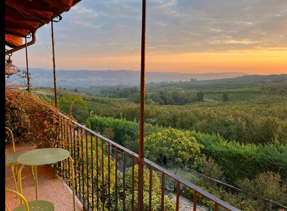 View (from property/room), Balcony/Terrace, Garden view, Garden view, Mountain view, Sunrise