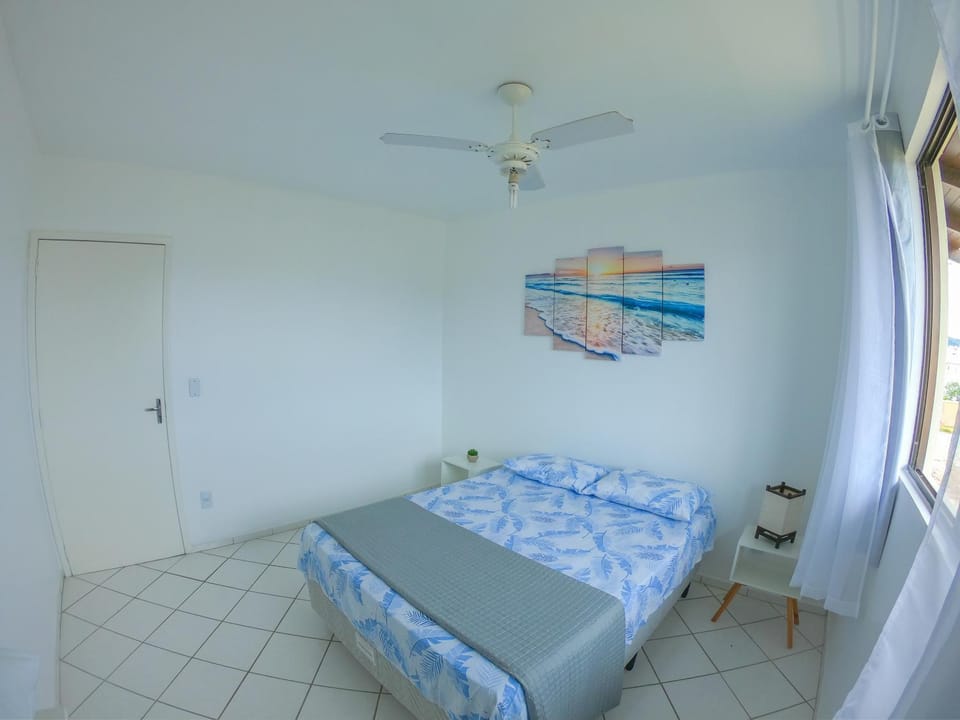 Apto confortável com Ar a 2 Quadras da Praia dos Ingleses Apartment in Florianopolis