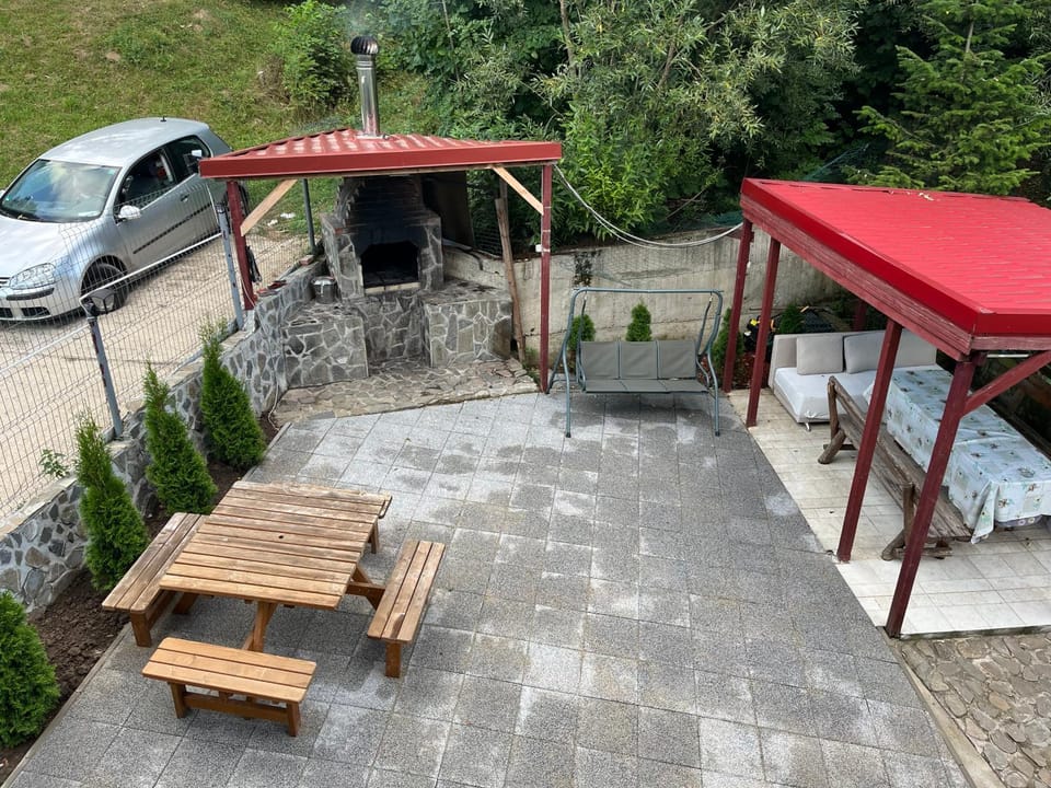 Vila Cri Cri Bed and Breakfast in Prahova, Romania