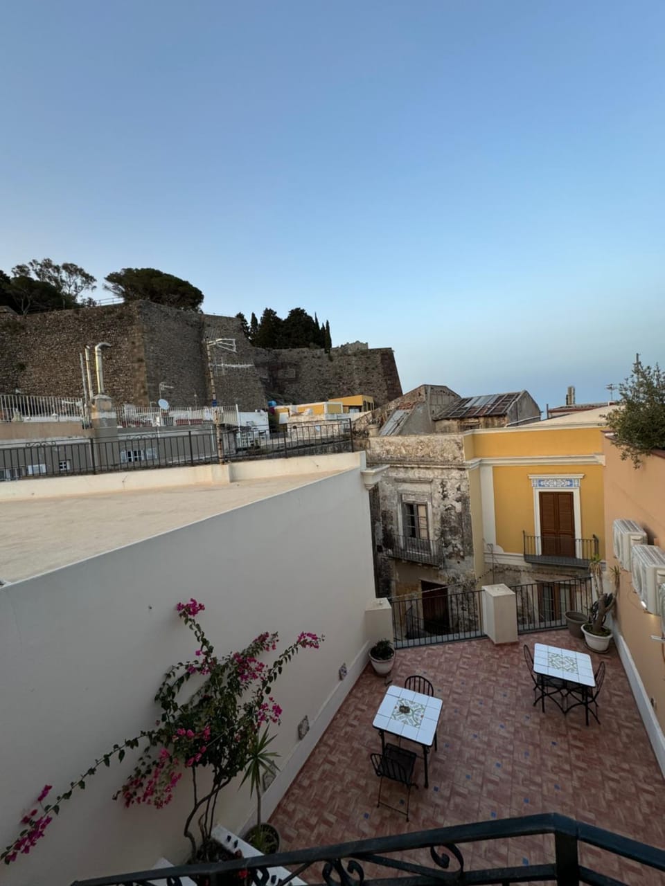 EnzoilNegro home Bed and Breakfast in Lipari