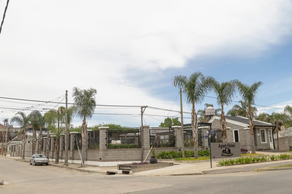 Property building, Day, Neighbourhood, Street view