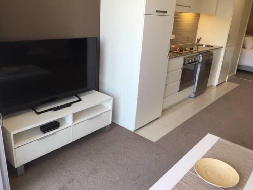 TV and multimedia, Kitchen or kitchenette