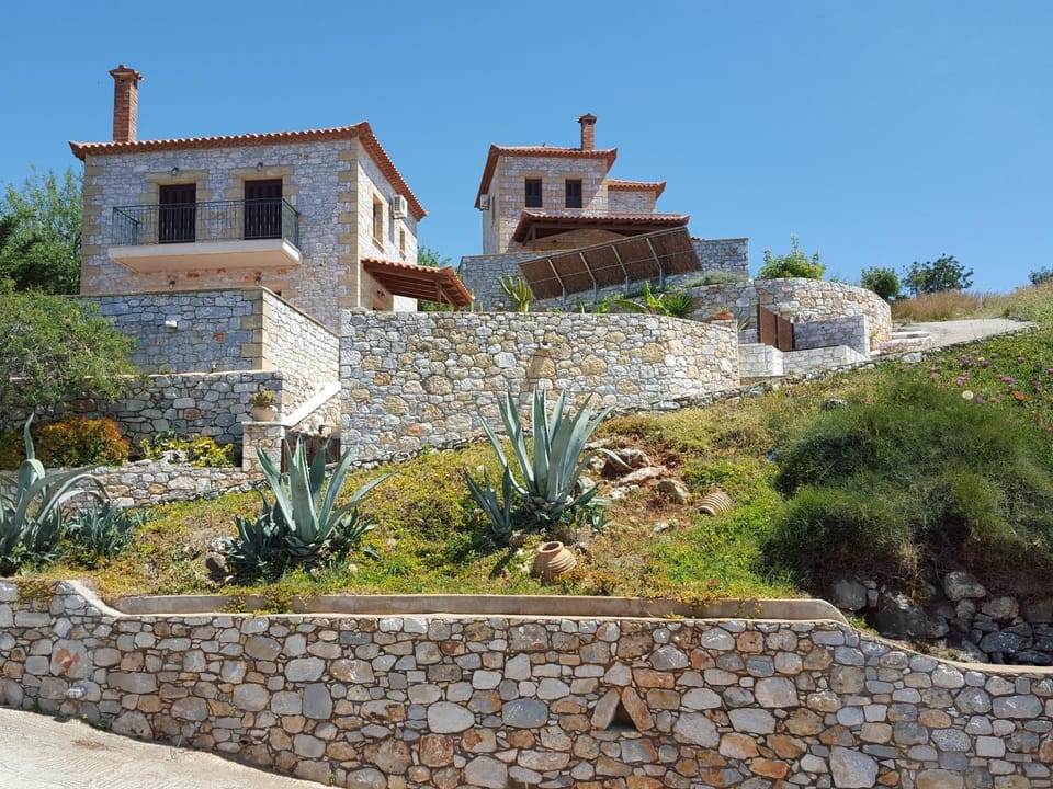 Property building, Garden